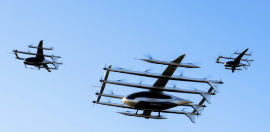 AutoFlight испытала в полете крупнейший электрический eVTOL