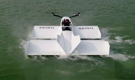 Navee показала первый потребительский экраноплан WaveFly 5X