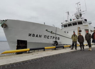 Ученые исследовали воду и грунт на месте гибели атомной подлодки К-159