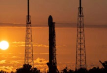 SpaceX испытала возвращаемую грузовую капсулу Starfall