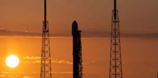SpaceX испытала возвращаемую грузовую капсулу Starfall