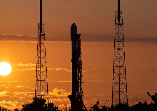SpaceX испытала возвращаемую грузовую капсулу Starfall