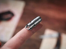 YSmart представила трехсантиметровый светодиодный фонарик Bullet3