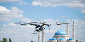 В Казахстане прошел показательный полет беспилотного аэротакси