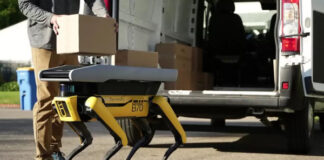 Знаменитый робопес Spot от Boston Dynamics готовится стать разносчиком посылок
