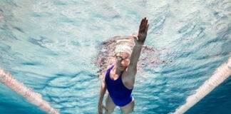 Занятия плаванием способны уменьшить боли в пояснице на 50 %
