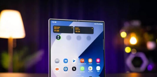 Технология Flex Titanium от Samsung сделает складные экраны исключительно долговечными