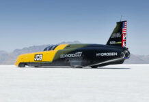 Водородный болид JCB Hydromax установил мировой рекорд скорости