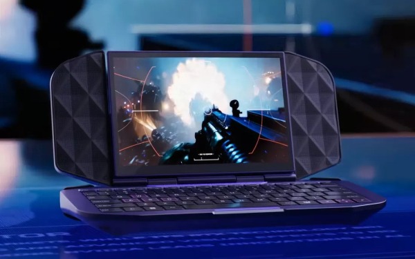 Acer представила любопытный гибрид ноутбука и игровой консоли DualPlay Mini