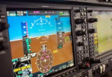 Норвежские эксперты 40 минут убеждали систему GPS вертолета, что он летит прямо в море