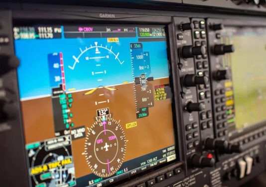 Норвежские эксперты 40 минут убеждали систему GPS вертолета, что он летит прямо в море