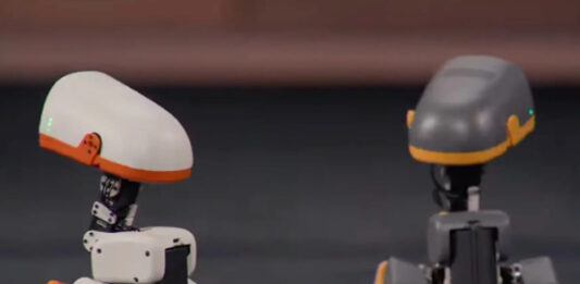 Забавные роботы-утки Microduck стали звездами презентации Nvidia в Берлине