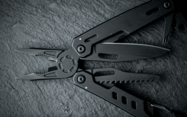 Мультитул Blackjaw &mdash; японское переосмысление Leatherman