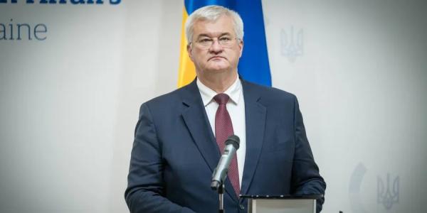 Как подчеркнул глава МИД Украины Андрей Сибига, официальный Киев рассматривает возможную встречу Зеленского с Путиным как способ придать переговорам новое содержание (Фото: МИД Украины / Telegram)