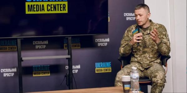 По словам спикера ГПСУ Андрея Демченко, Руслан Кравченко во Львовской области во время пограничного контроля предъявил документы о служебной командировке (Фото: Media Center Ukraine)